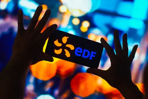 Smartphone avec logo EDF